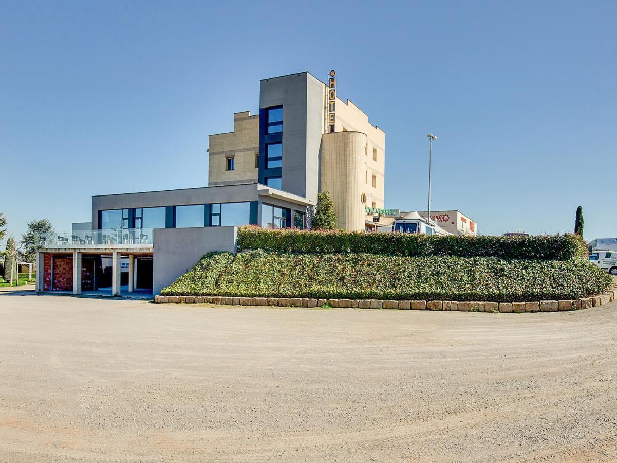Hotel Restaurante Blanc I Negre 2 Agramunt Eksteriør bilde