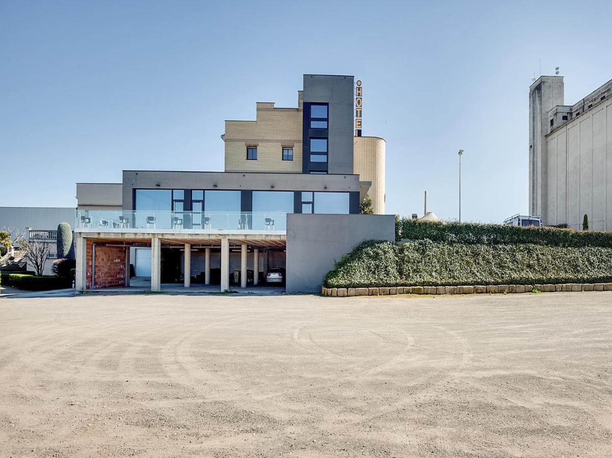 Hotel Restaurante Blanc I Negre 2 Agramunt Eksteriør bilde
